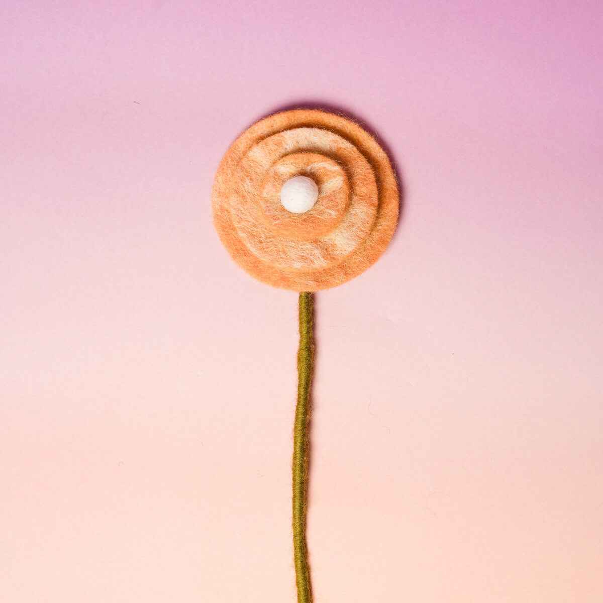 フェルトフラワー (ラナンキュラス)