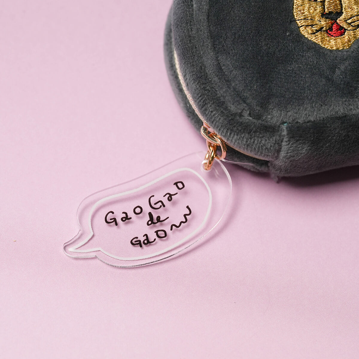 くせ強/ミニケースガオヒョウ