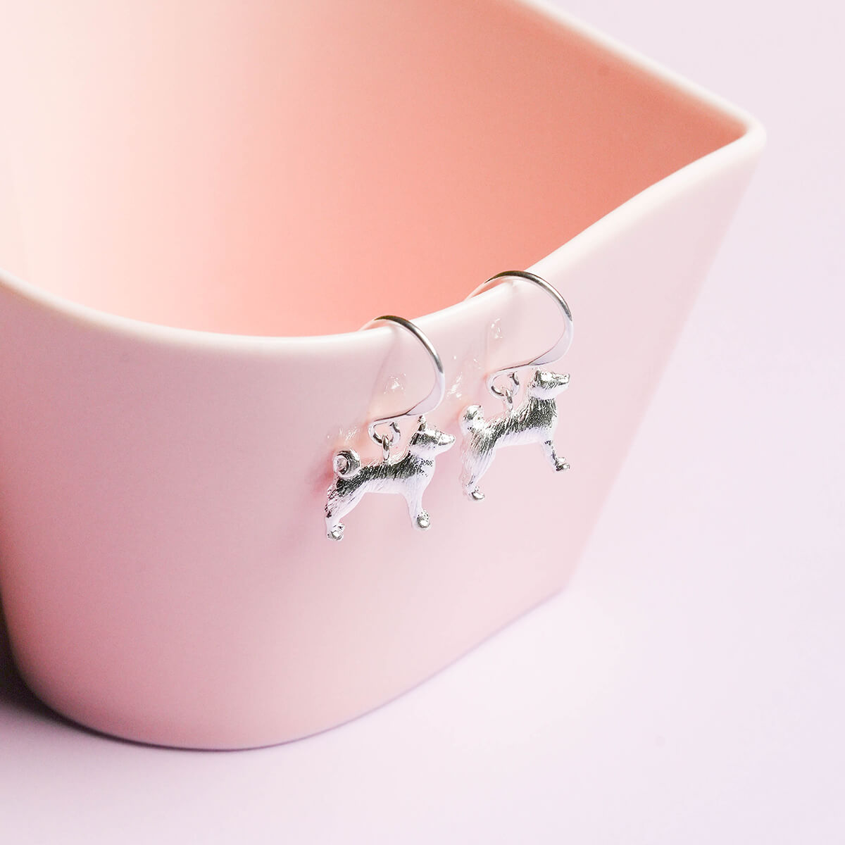 柴犬のドロップピアス