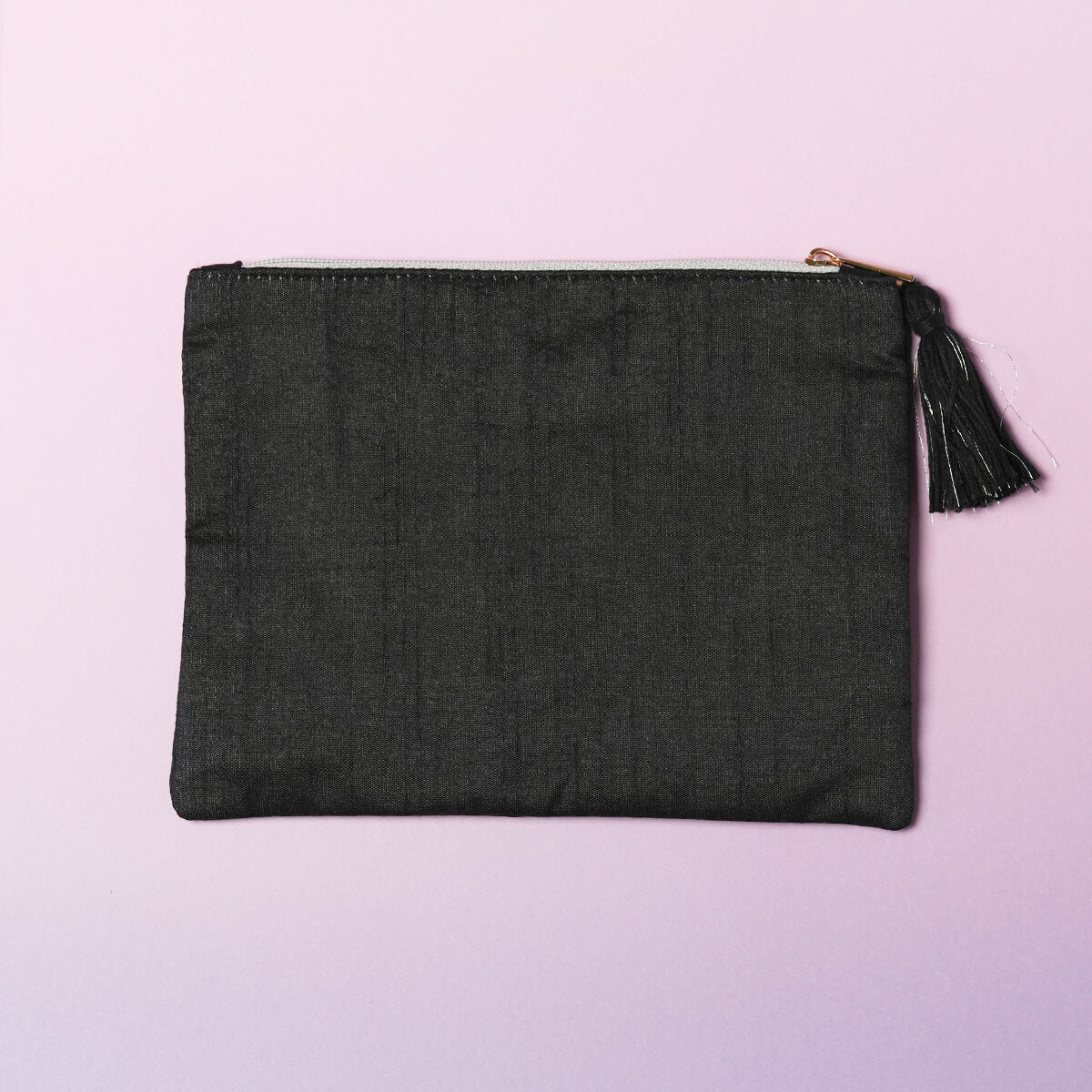 ドッグ刺繍 ポーチ