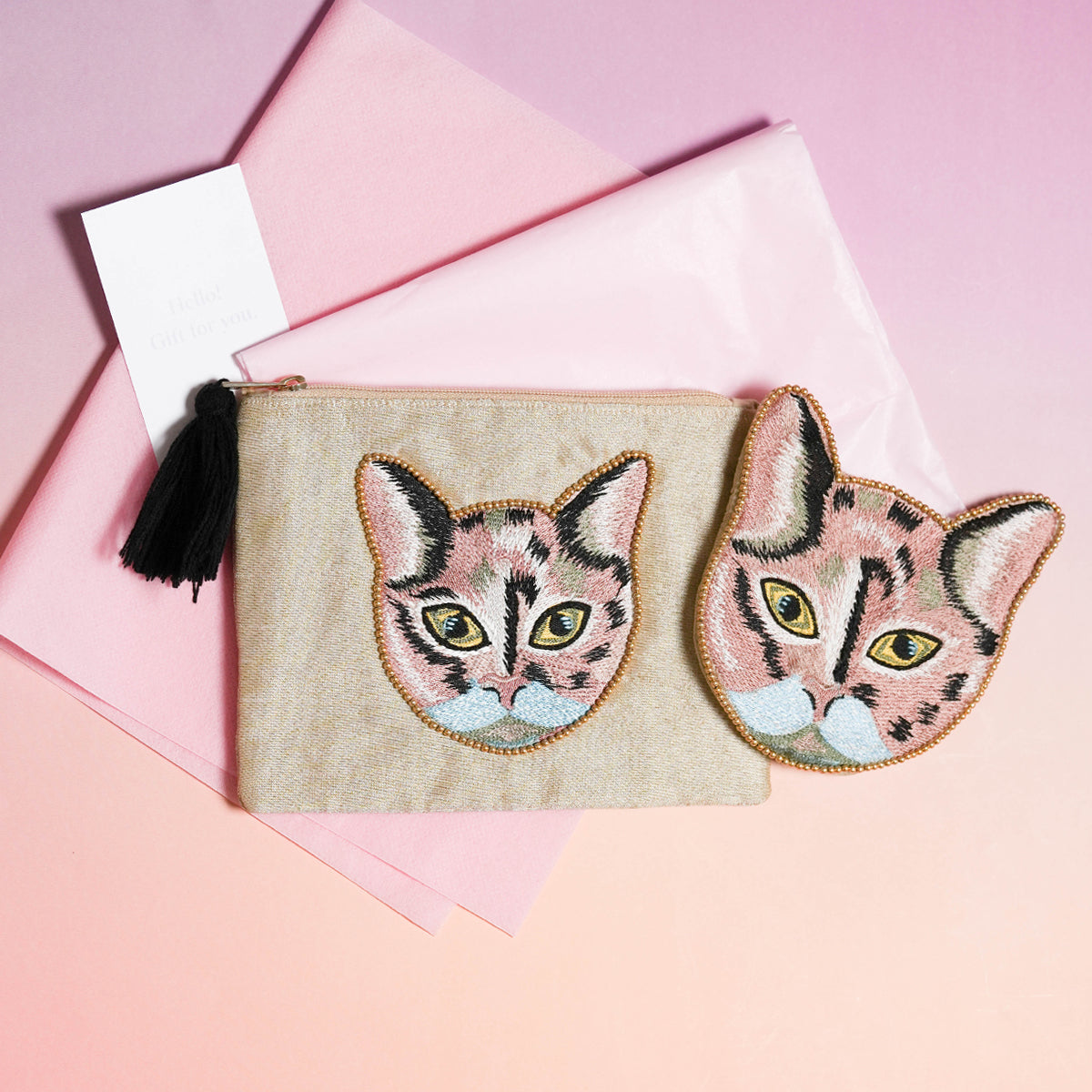 【ギフト】猫好きさんへ送るキャット刺繍ポーチ