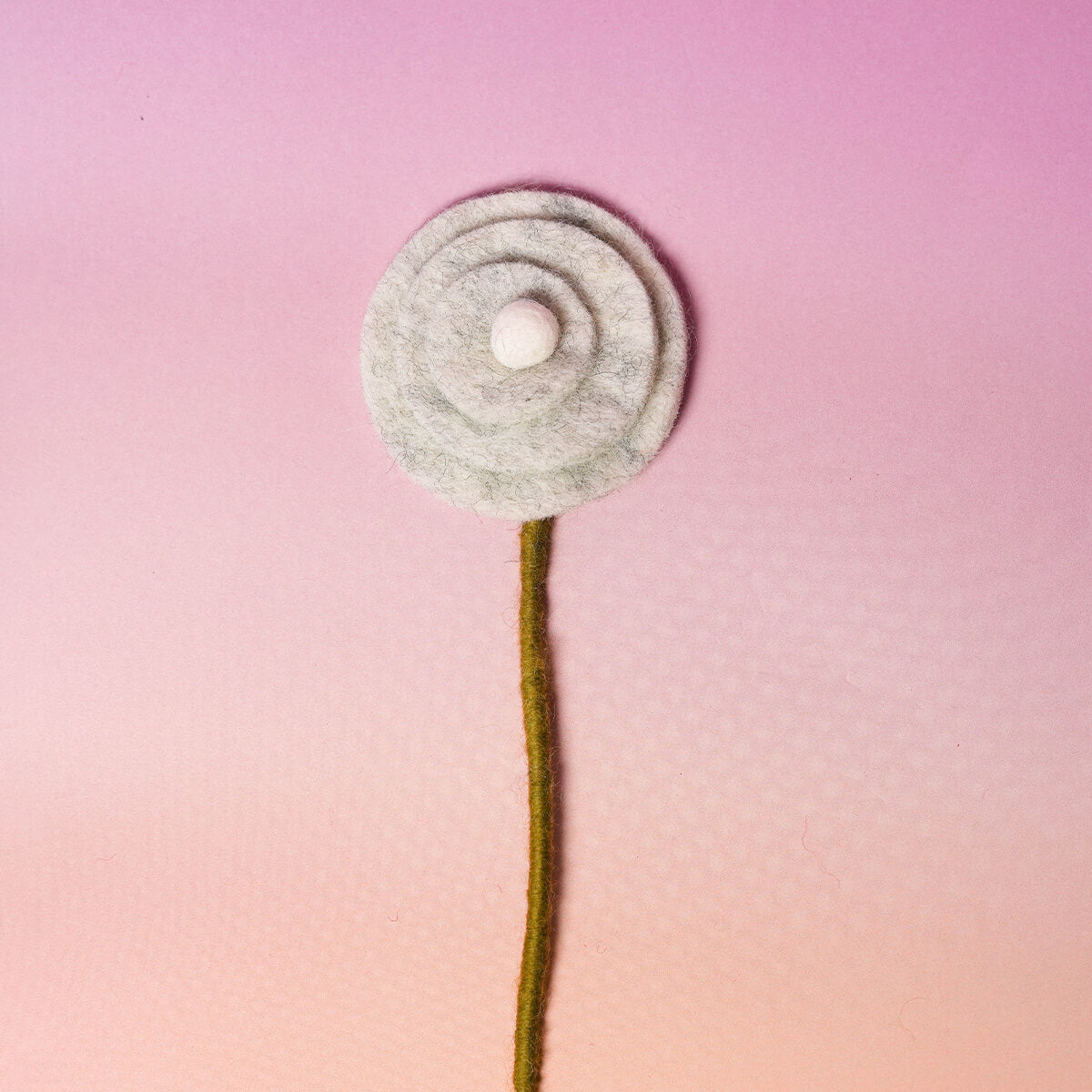 フェルトフラワー (ラナンキュラス)