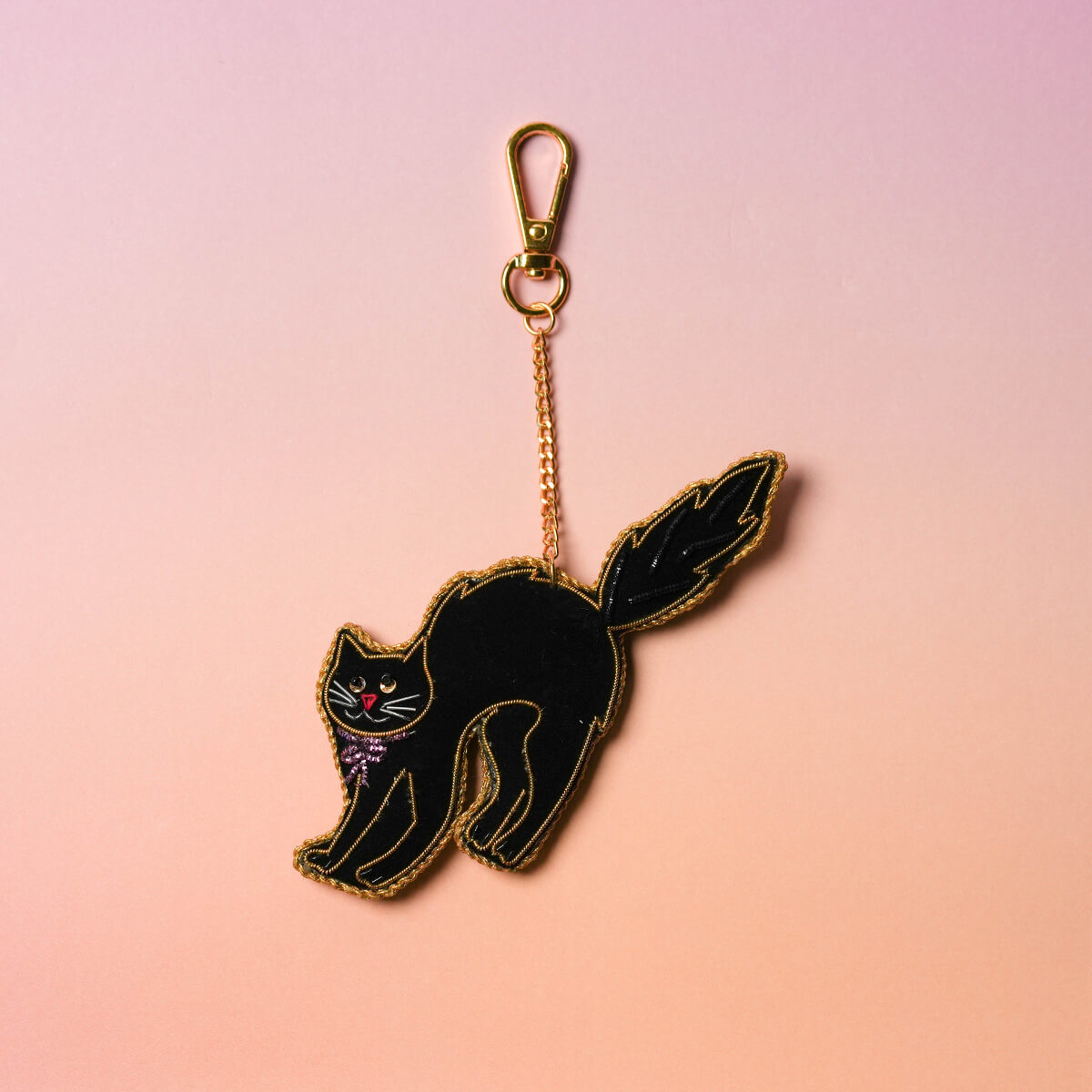 ザリ刺繍のキーホルダー