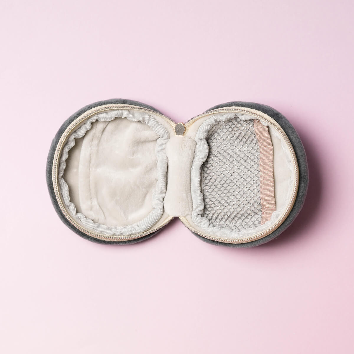 くせ強/ミニケースガオヒョウ