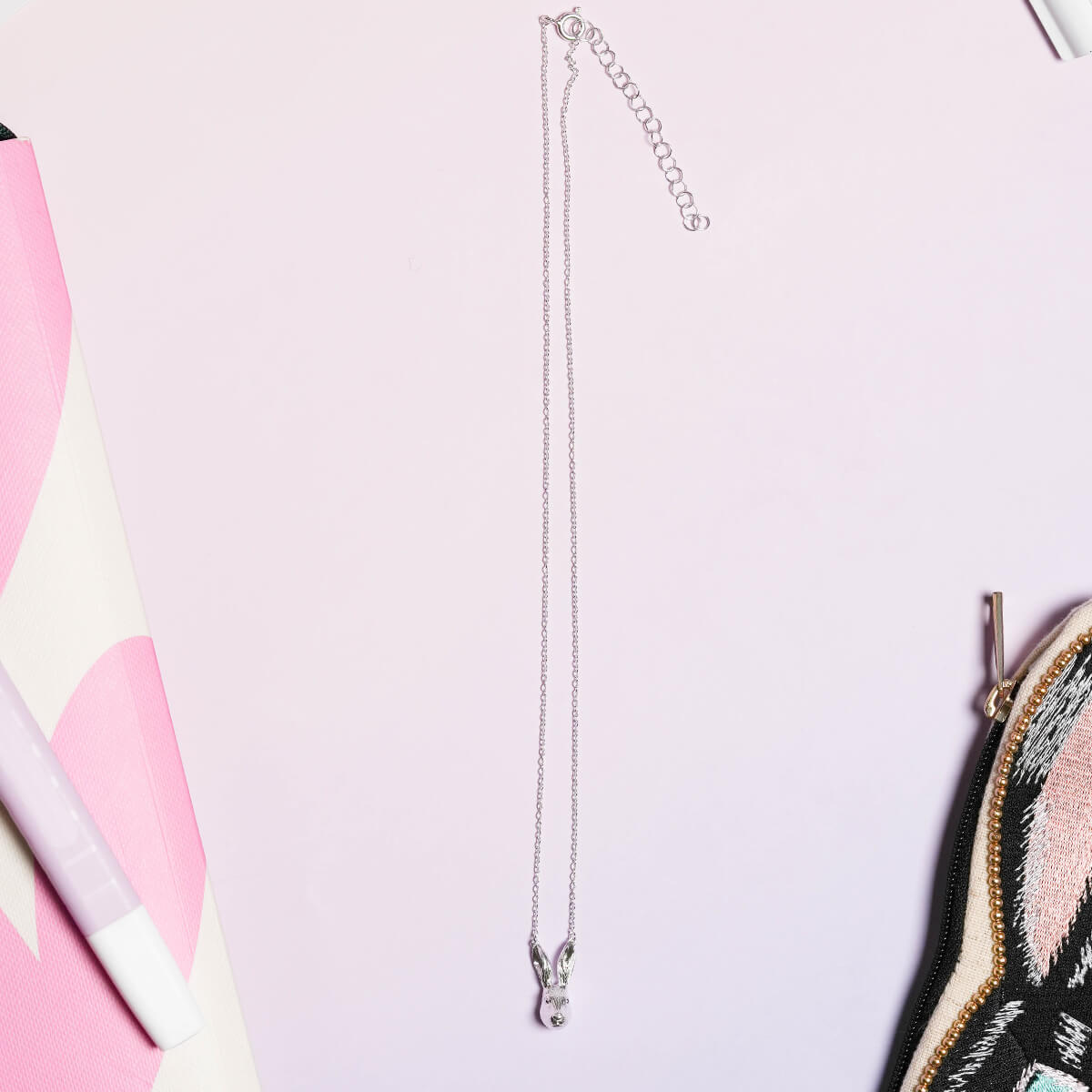 野うさぎのネックレス