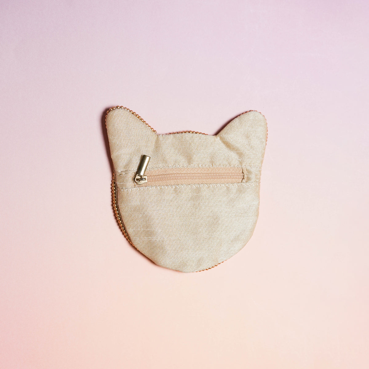 【ギフト】猫好きさんへ送るキャット刺繍ポーチ