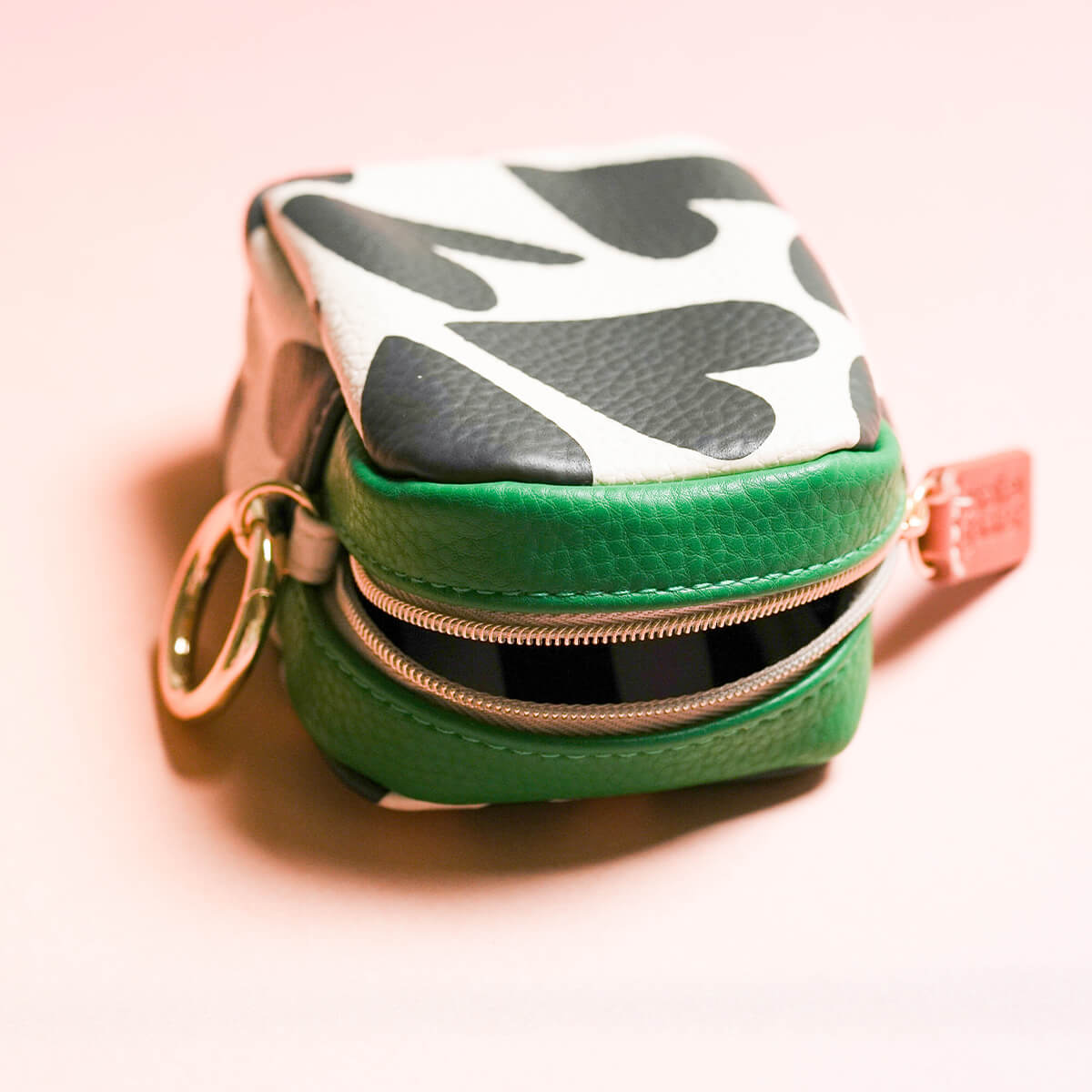 Treat Holder おやつ入れ/ポーチ