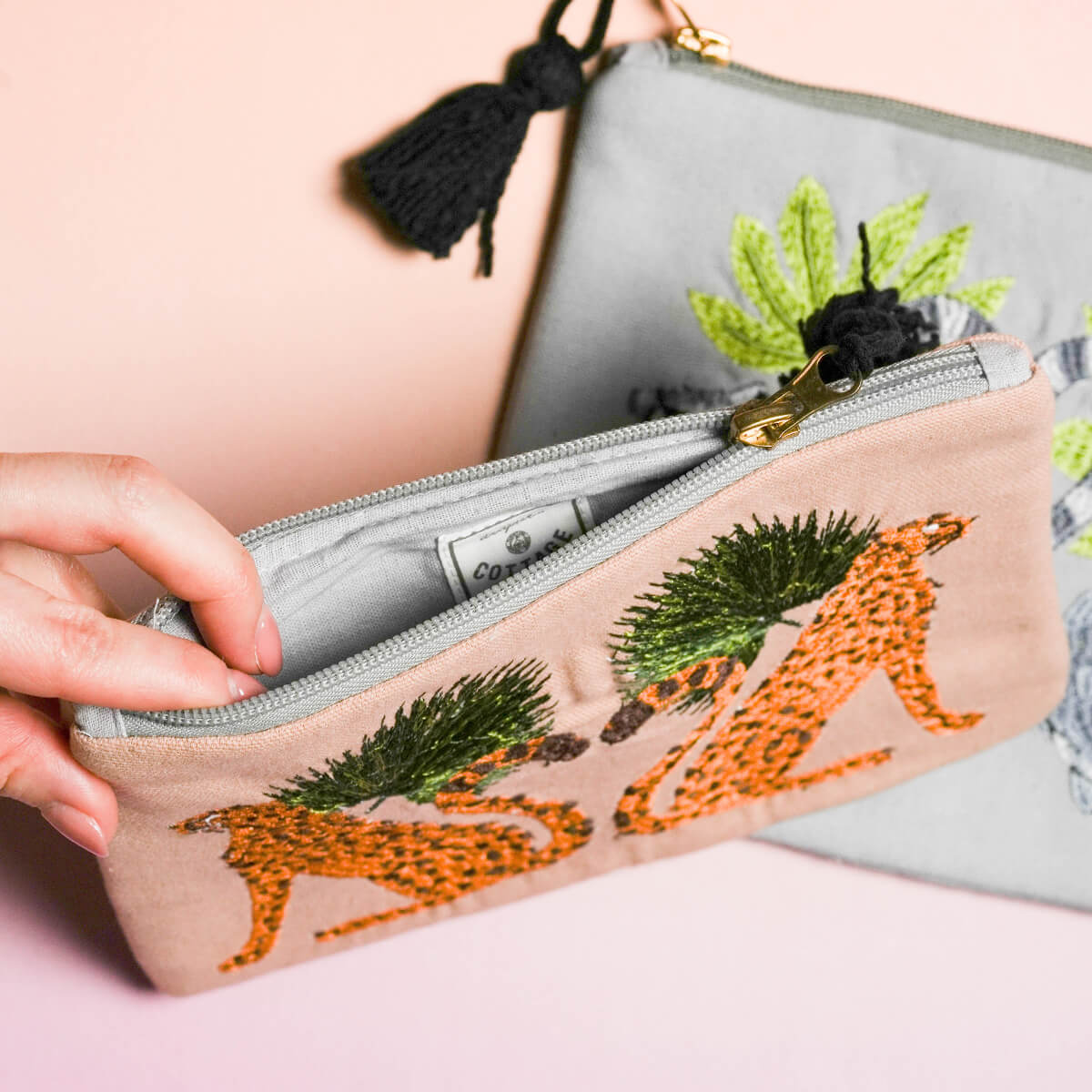 アニマル刺繍ポーチ(L)