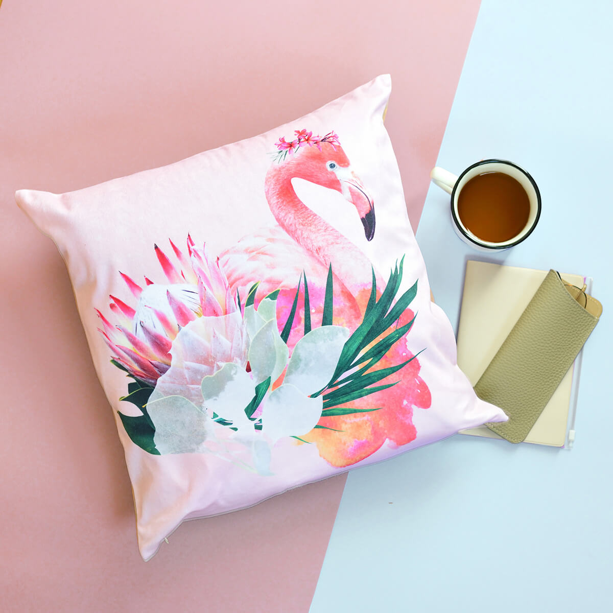 エクスプローラークッションカバー