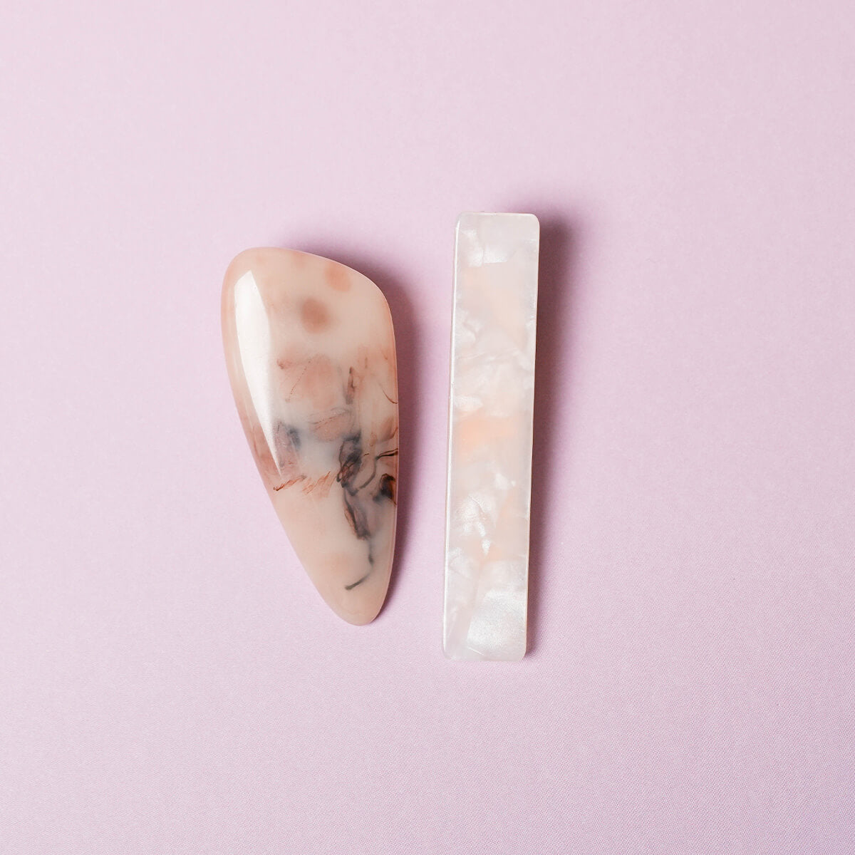 feelee ヘアクリップ2種