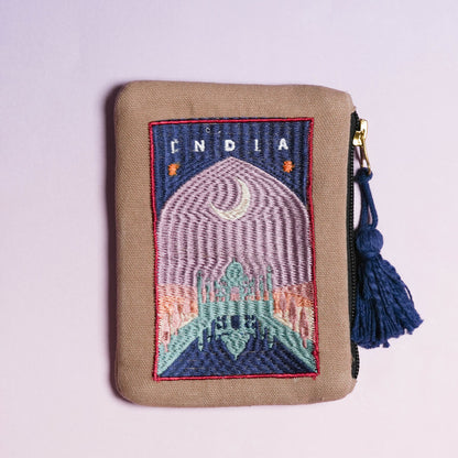 ワールドトリップ刺繍ポーチ