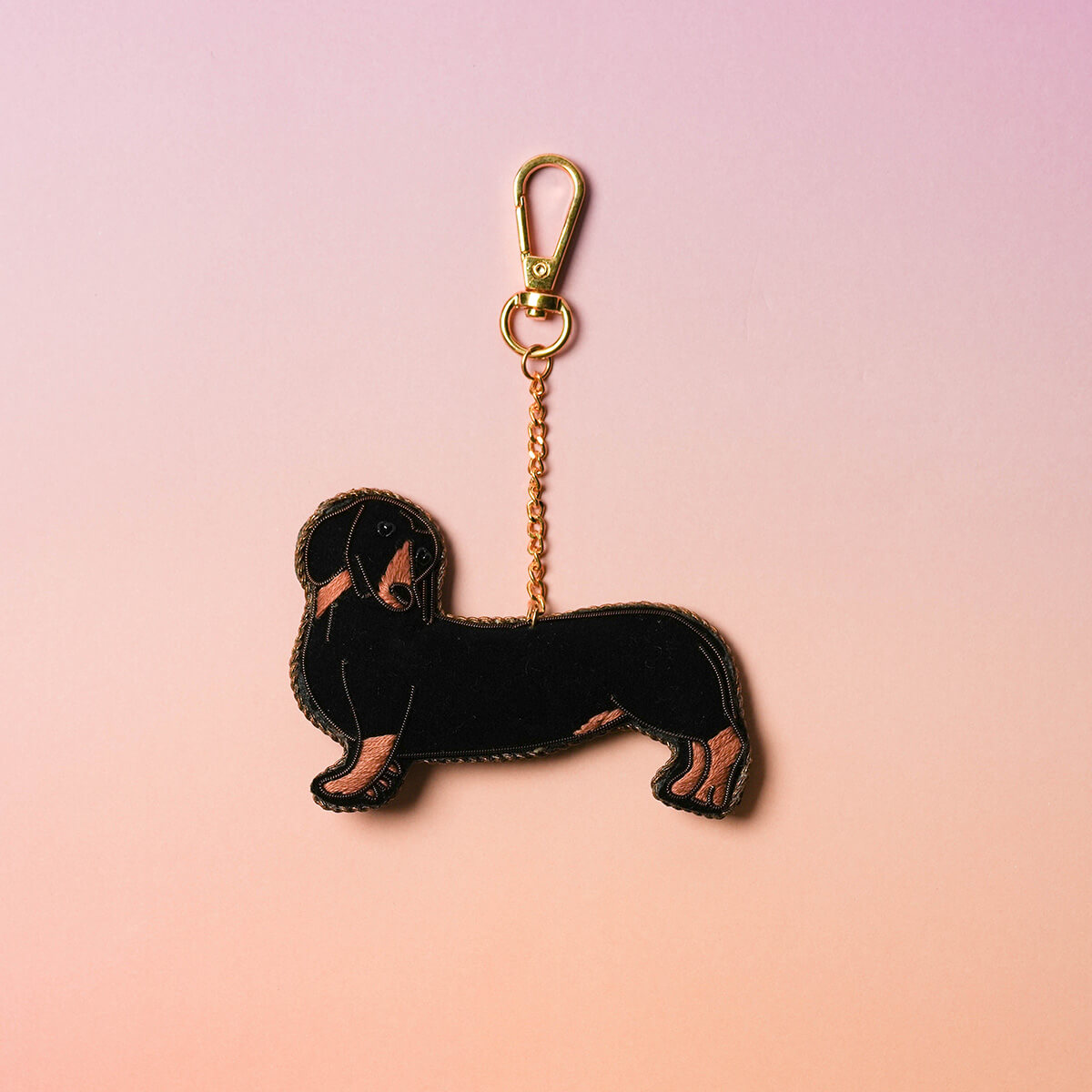 ザリ刺繍のキーホルダー