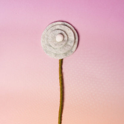 フェルトフラワー （ラナンキュラス）