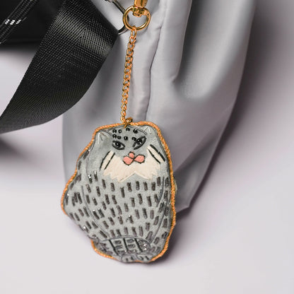 ザリ刺繍のキーホルダー