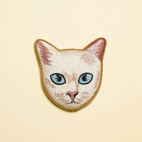 cat embroidery mirror